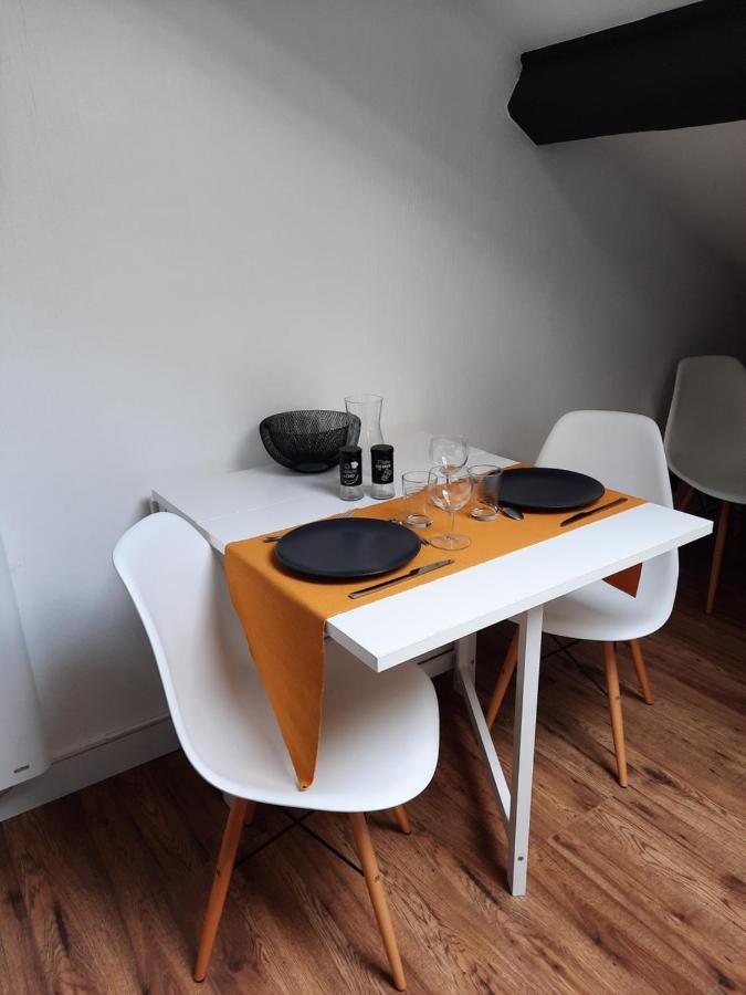 Superbe appartement pour 2, au cœur de l'Ariège! Ussat Esterno foto
