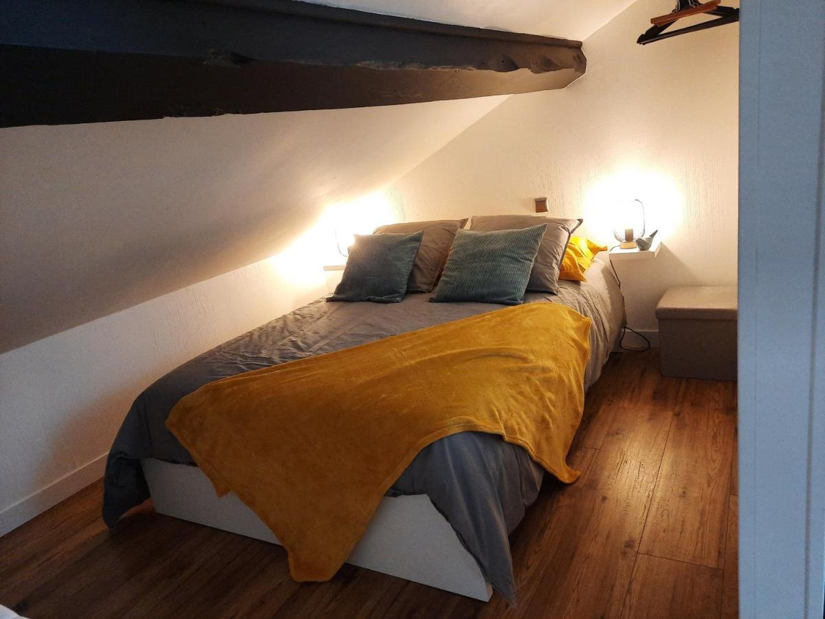 Superbe appartement pour 2, au cœur de l'Ariège! Ussat Esterno foto