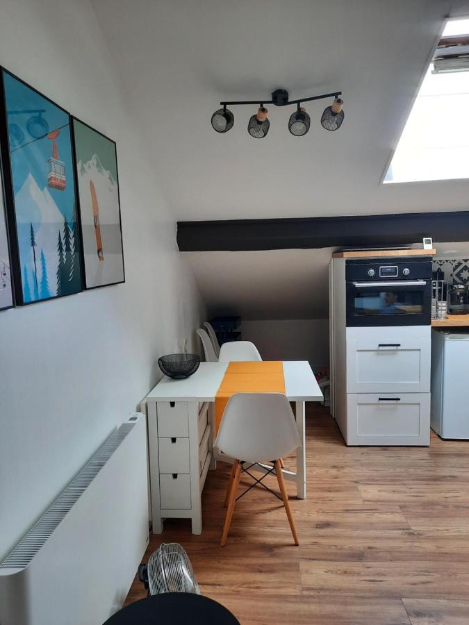 Superbe appartement pour 2, au cœur de l'Ariège! Ussat Esterno foto